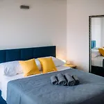 Art Deco Walls By Duhomes * Dubrovnik