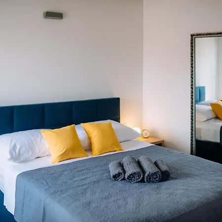 Art Deco Walls By Duhomes * Dubrovnik