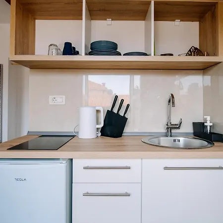 Art Deco Walls By Duhomes *