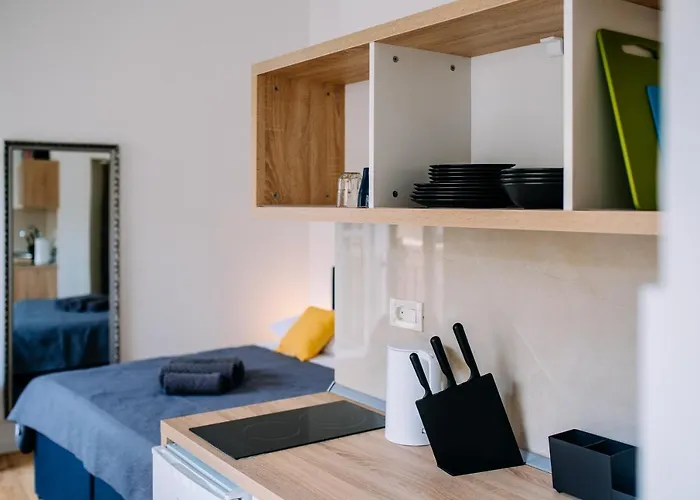 Appartement Art Deco Walls By Duhomes