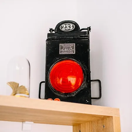 شقة Art Deco Walls By Duhomes