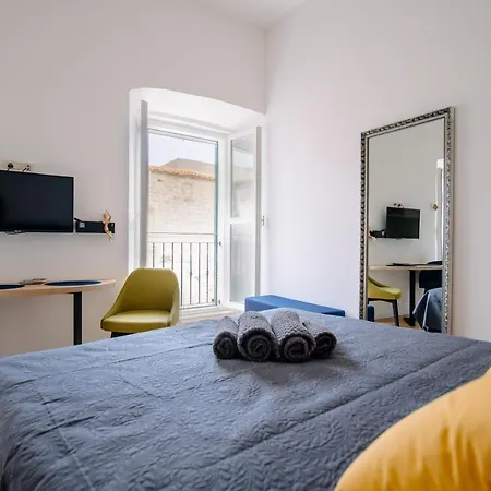 شقة Art Deco Walls By Duhomes